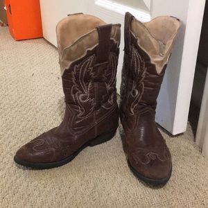 Girls cowboy boots